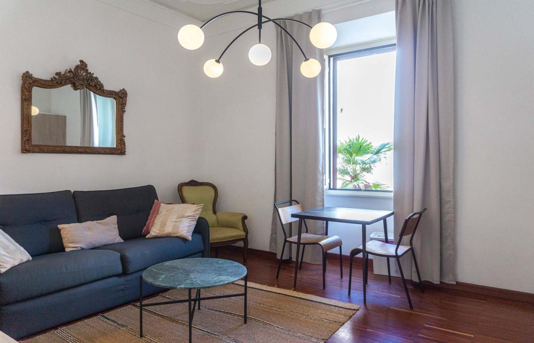 Colosseum Cosy Apartment Close To Metro Rome Exterior photo