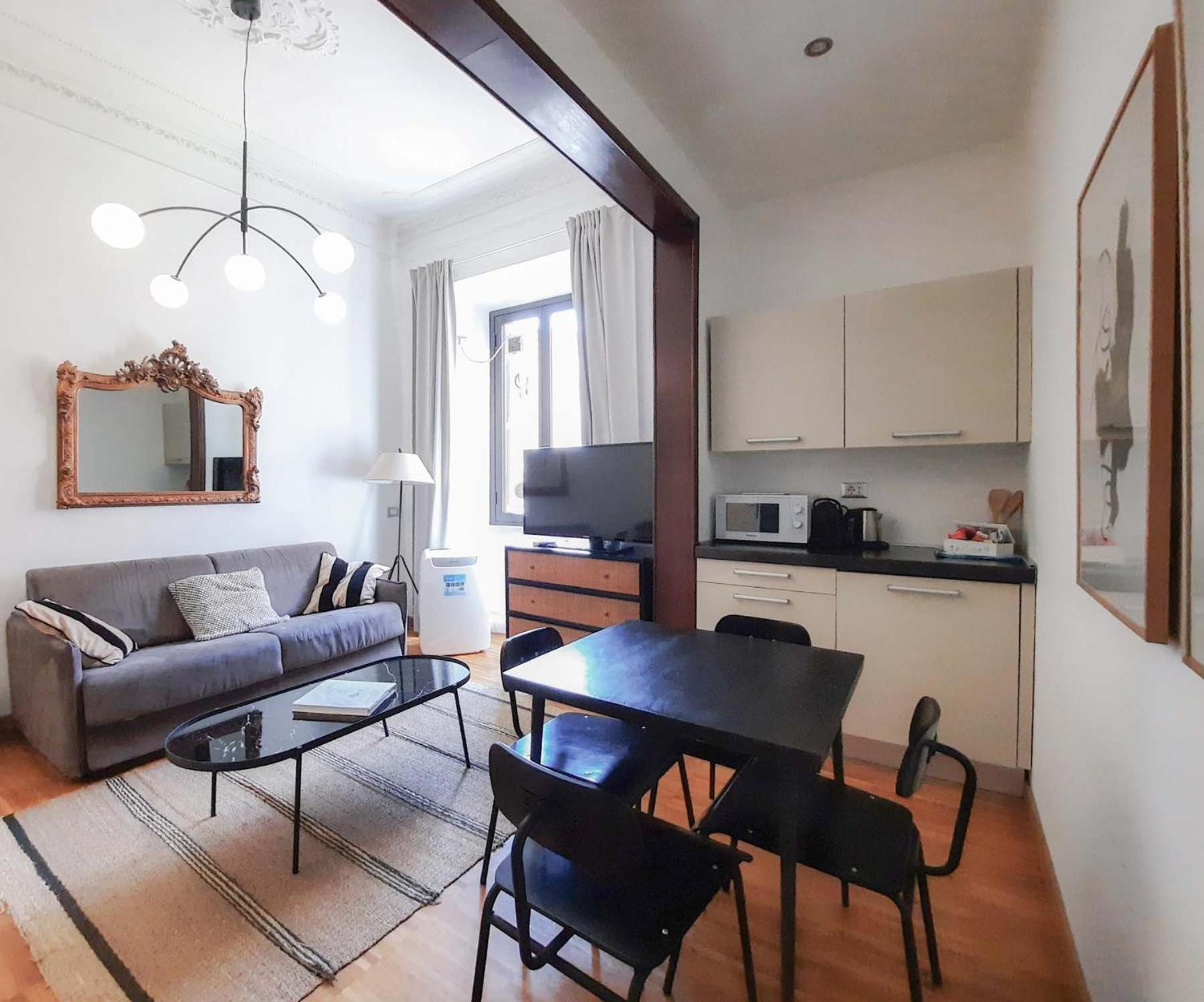 Colosseum Cosy Apartment Close To Metro Rome Exterior photo