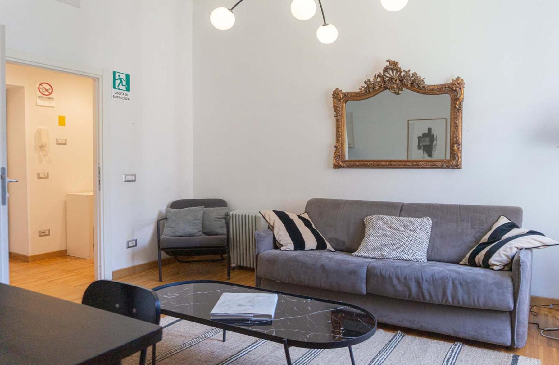 Colosseum Cosy Apartment Close To Metro Rome Exterior photo